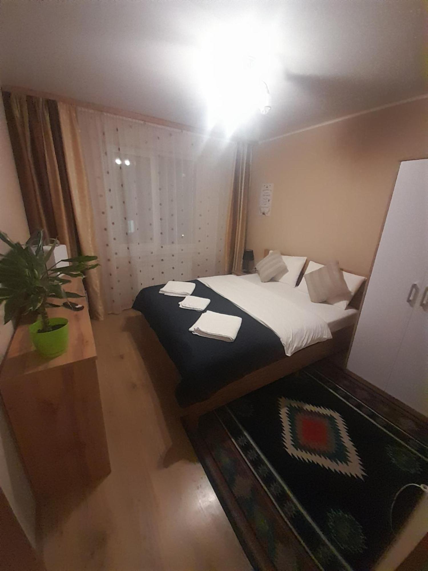 15 Minutes Apartment Bucharest Exterior photo